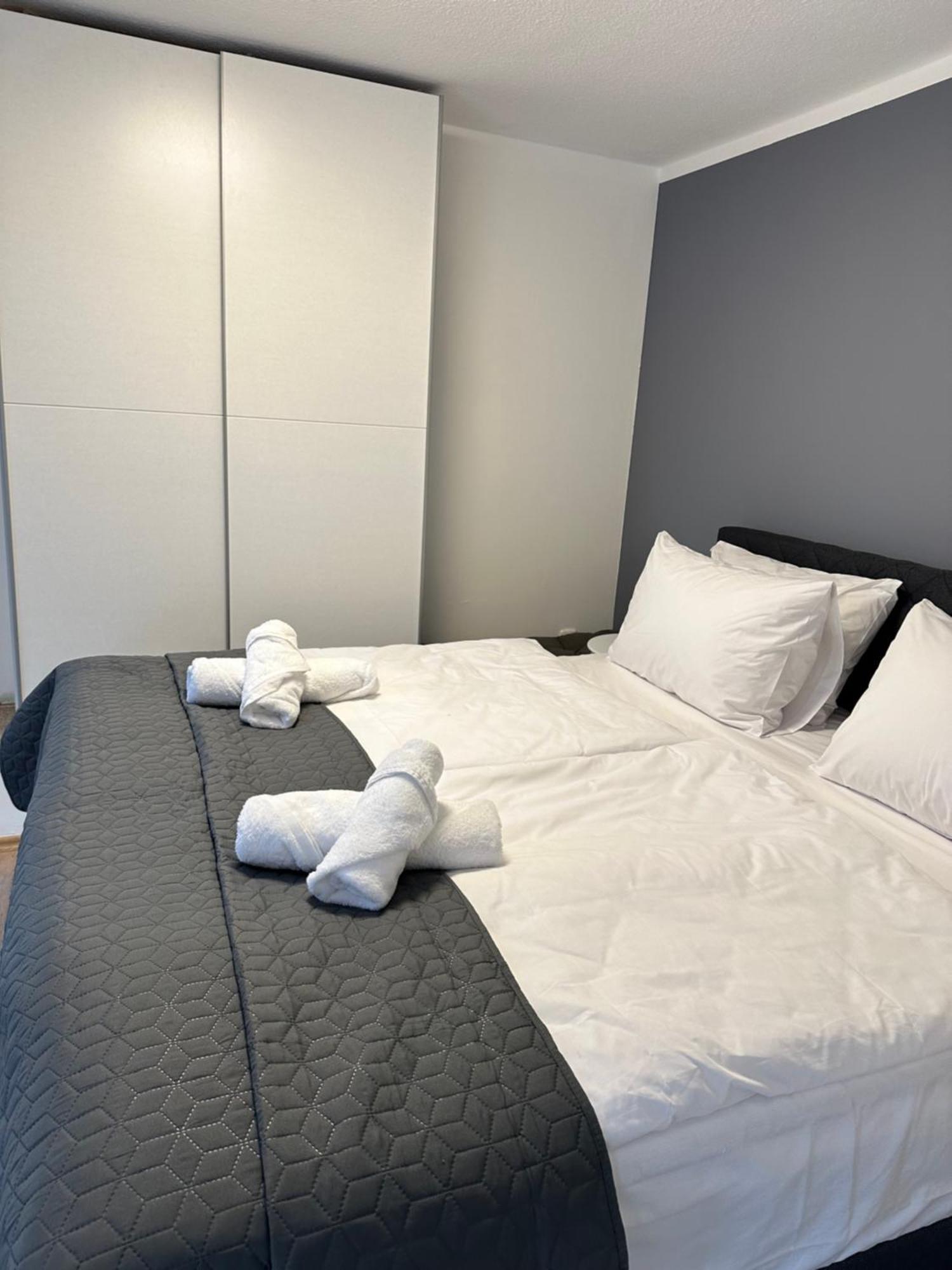 Ferienwohnung Bx Plauen Esterno foto